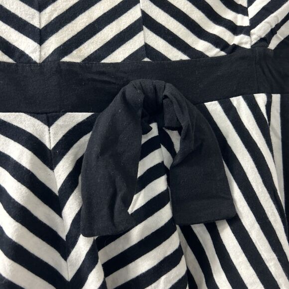 Monteau Chevron Striped Black and White Blouse - Picture 3 of 9